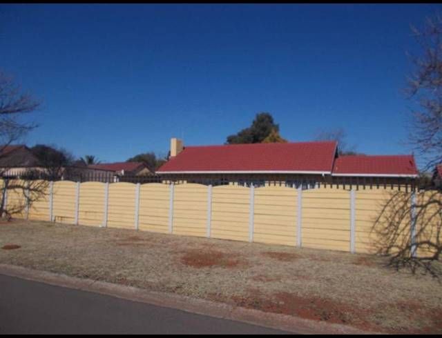 3 BEDROOM HOUSE FOR SALE IN RONDEBULT